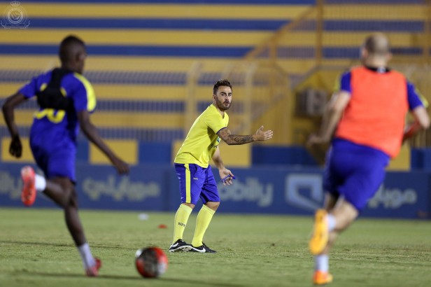 The team continues training with Cannavaro